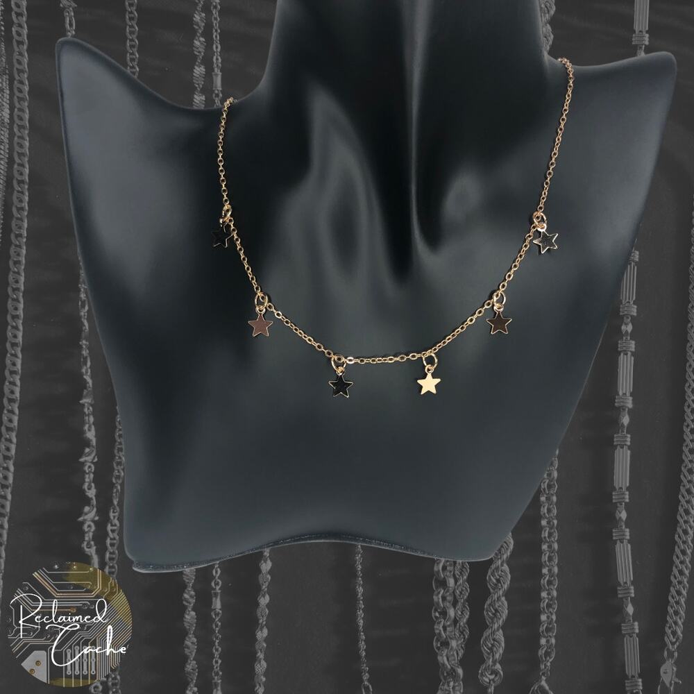 Gold Stars Necklace